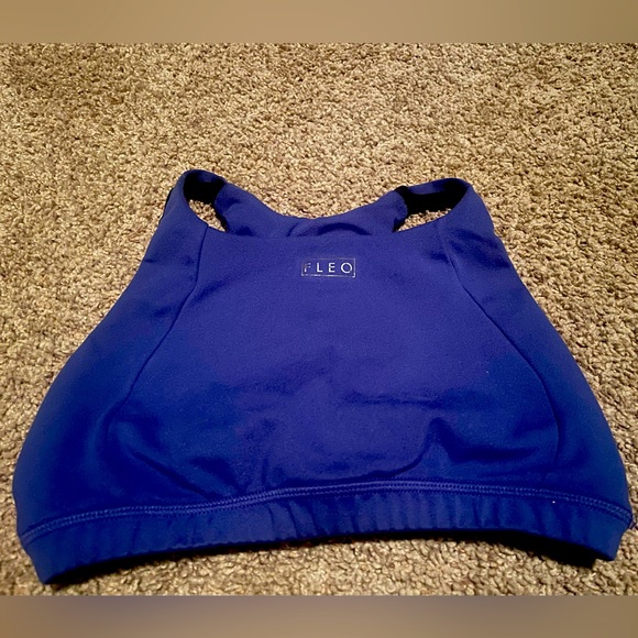 Fleo sports bras size small - Picture 8 of 9